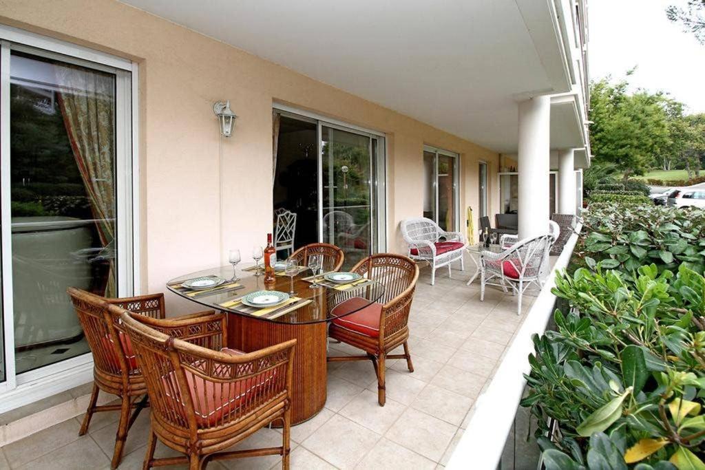 Riviera Golf De Barbossi Indiana Mandelieu-la-Napoule Exterior foto