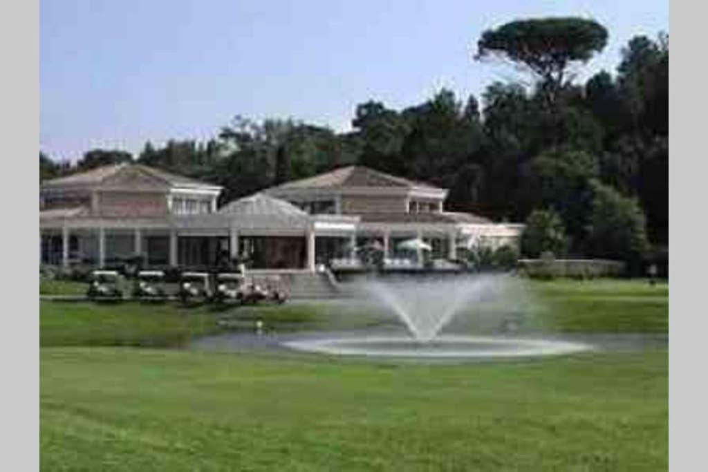 Riviera Golf De Barbossi Indiana Mandelieu-la-Napoule Exterior foto