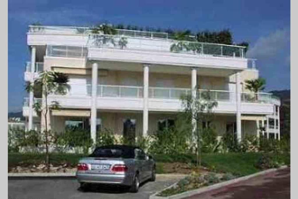 Riviera Golf De Barbossi Indiana Mandelieu-la-Napoule Exterior foto